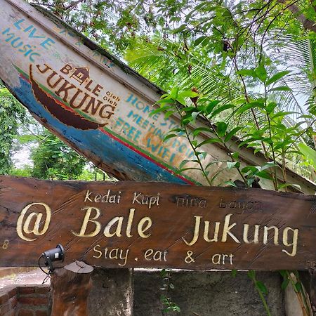 Bale Jukung Bed & Breakfast Tanjung  ภายนอก รูปภาพ