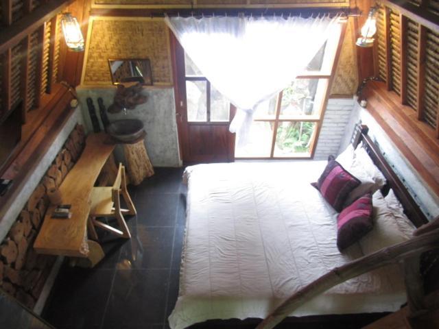 Bale Jukung Bed & Breakfast Tanjung  ภายนอก รูปภาพ